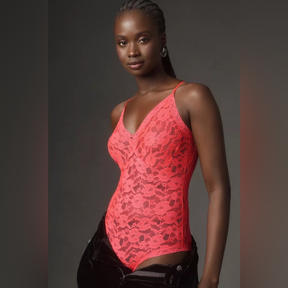 Sabrina V-Neck Lace Bodysuit